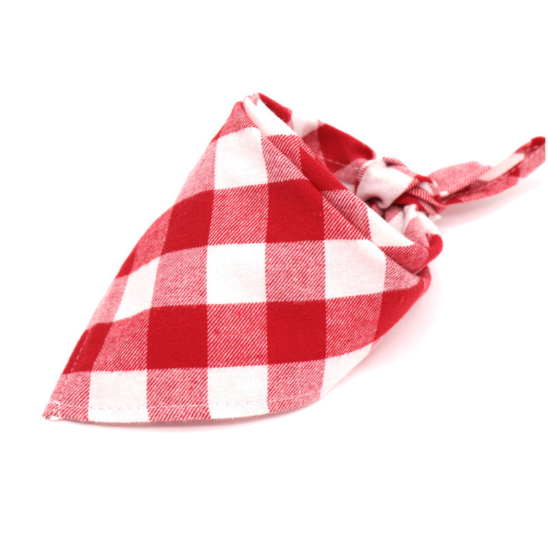 Cotton flannel baby plaid to increase triangle scarf Cotton flannel baby plaid to increase triangle scarf